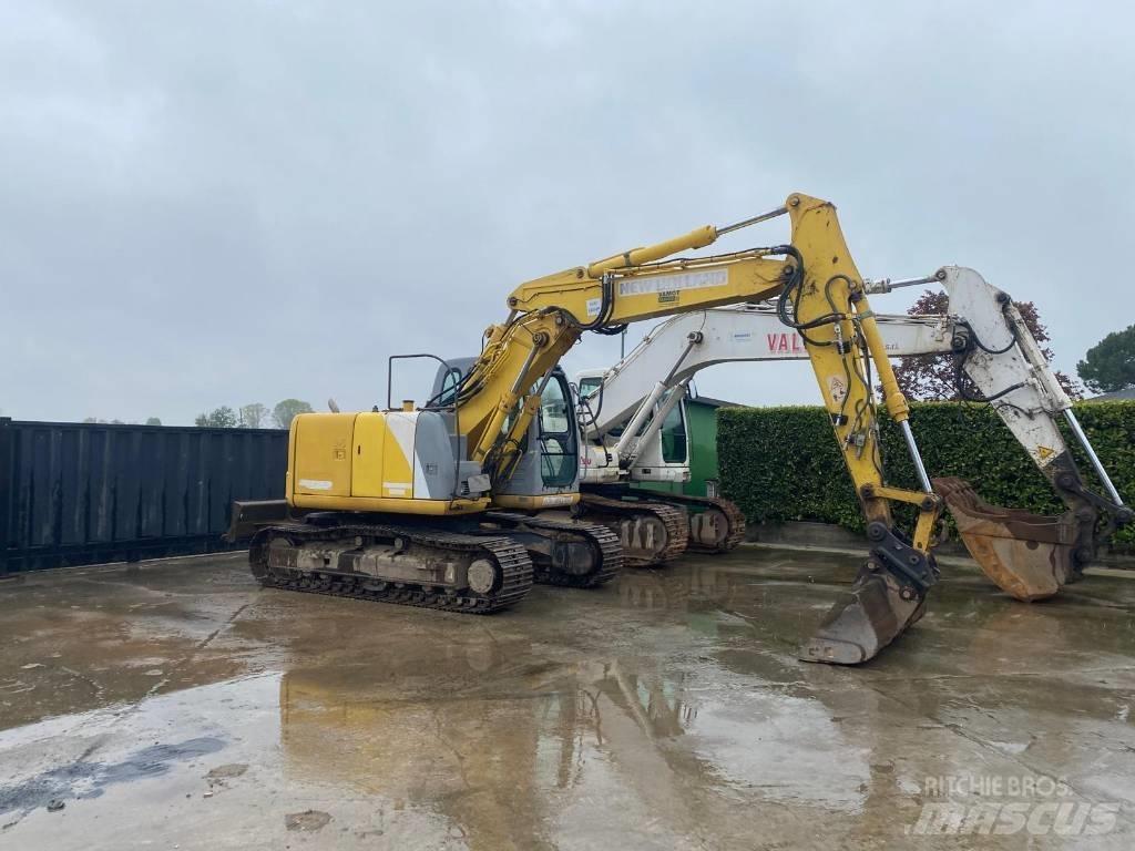 New Holland E 145 Escavadoras de rastos