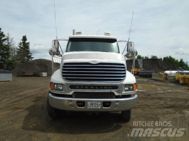 Sterling L 9500 Tractores (camiões)