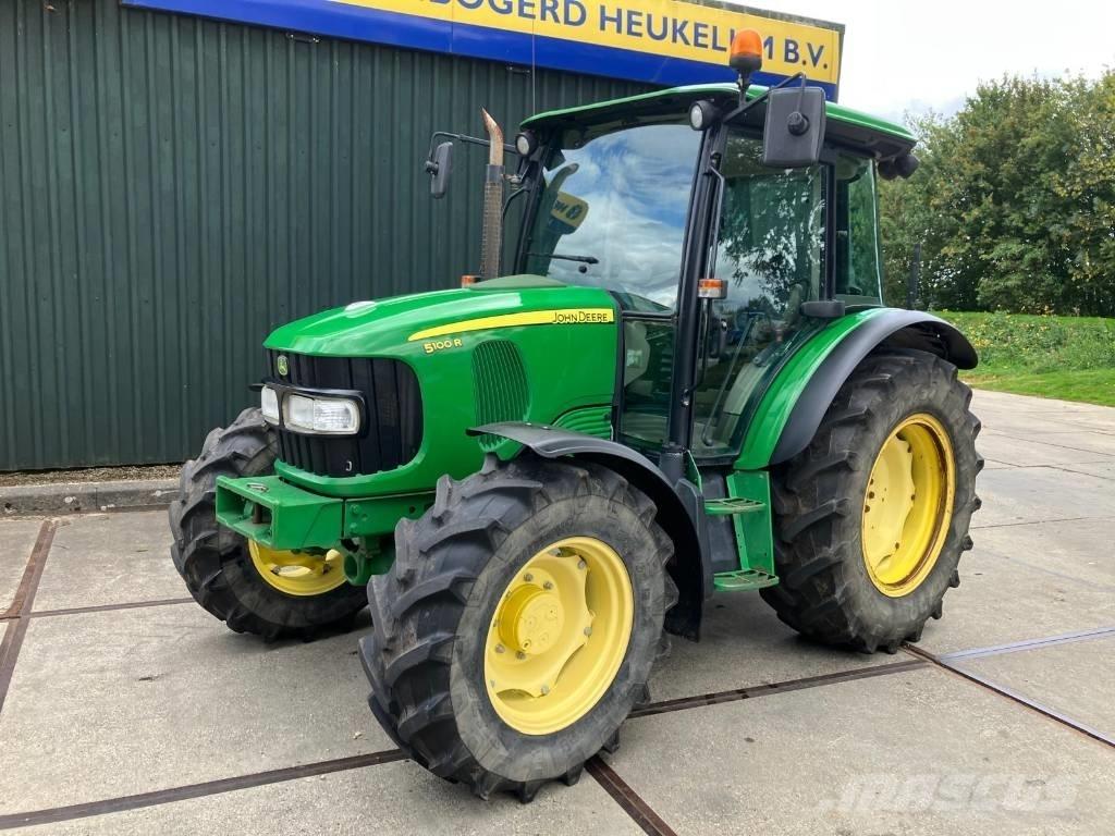 John Deere 5100 R Tratores Agrícolas usados