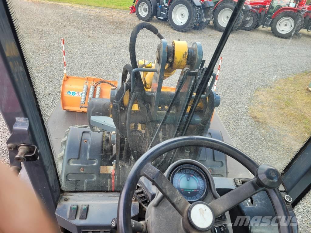Gehl 340 Carregadora multifunções