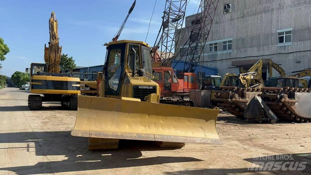 CAT D5G LGP Dozers - Tratores rastos