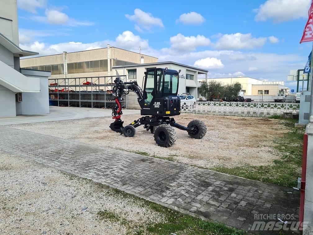 Euromach R25 Escavadoras especiais