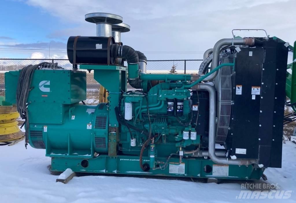 Cummins QST30G5 Geradores Diesel
