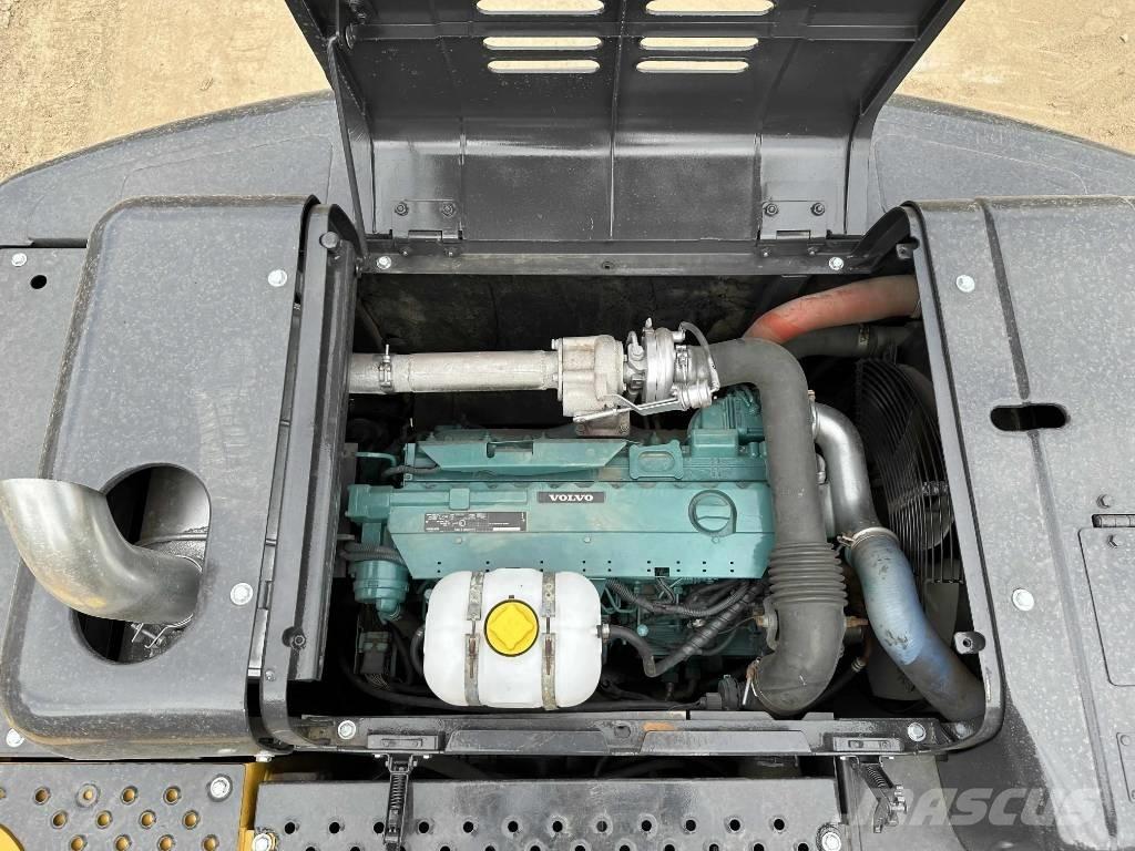 Volvo EC210D Escavadoras de rastos