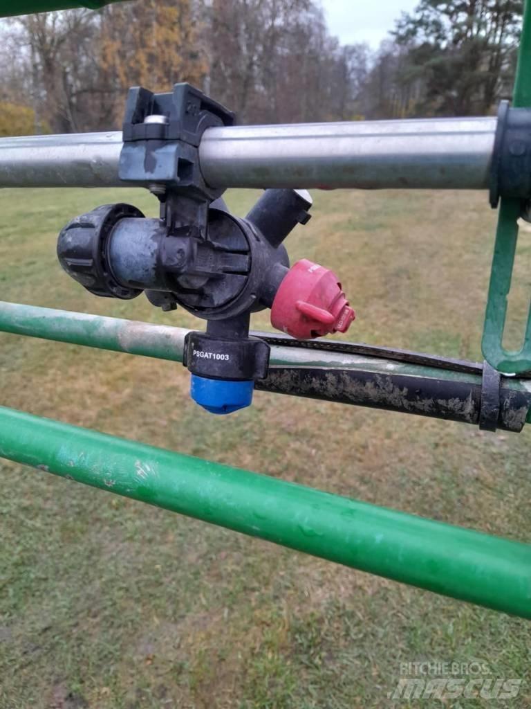 John Deere M 740 i Pulverizadores rebocados