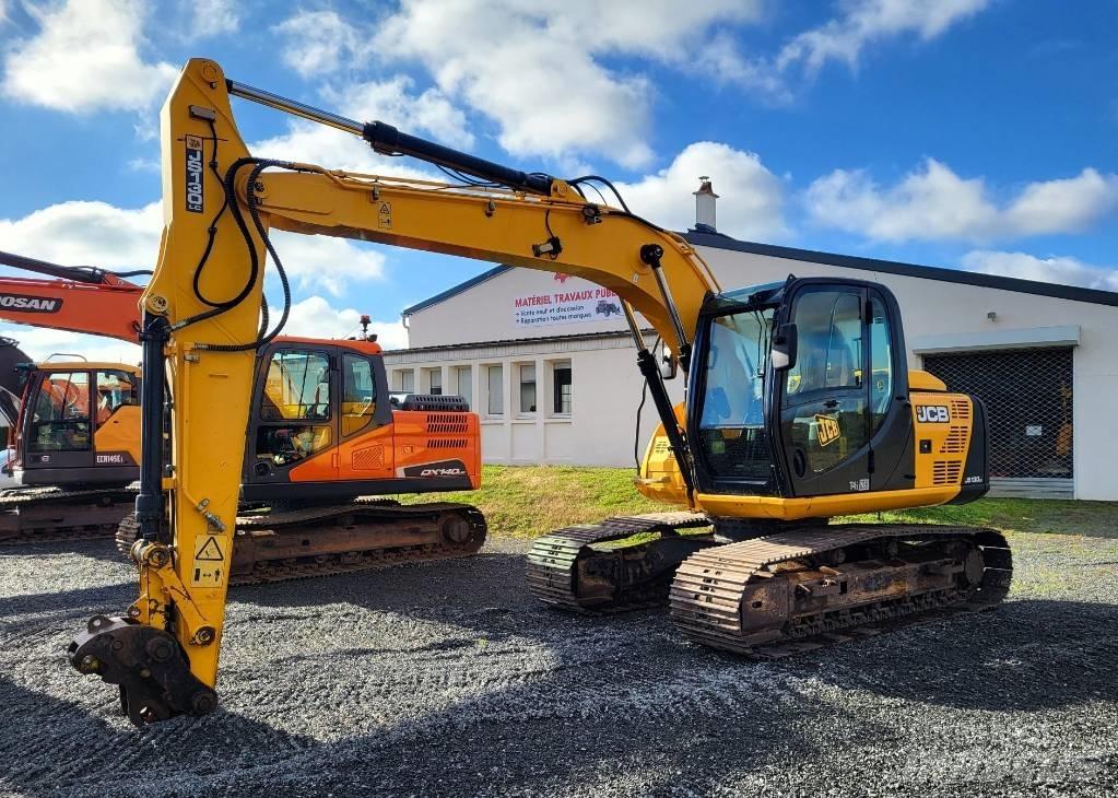 JCB JS 130 LC Escavadoras de rastos