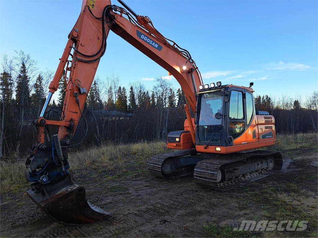 Doosan DX 140 LC-3 Escavadoras de rastos