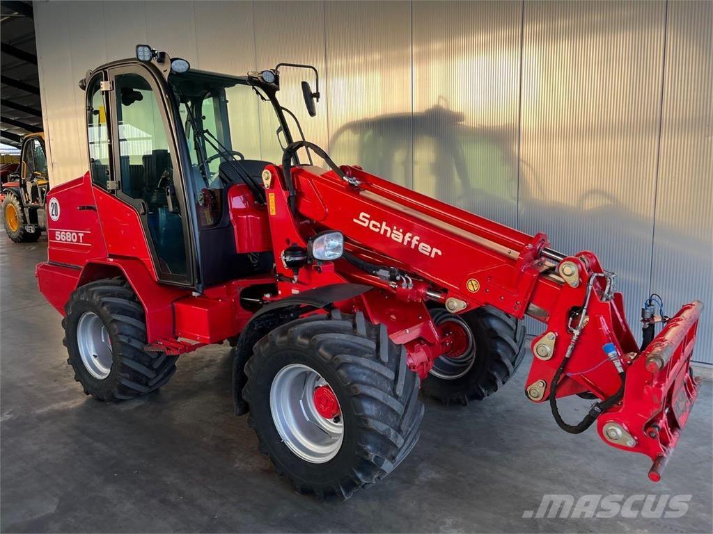 Schäffer 5680 T Pás carregadoras de rodas