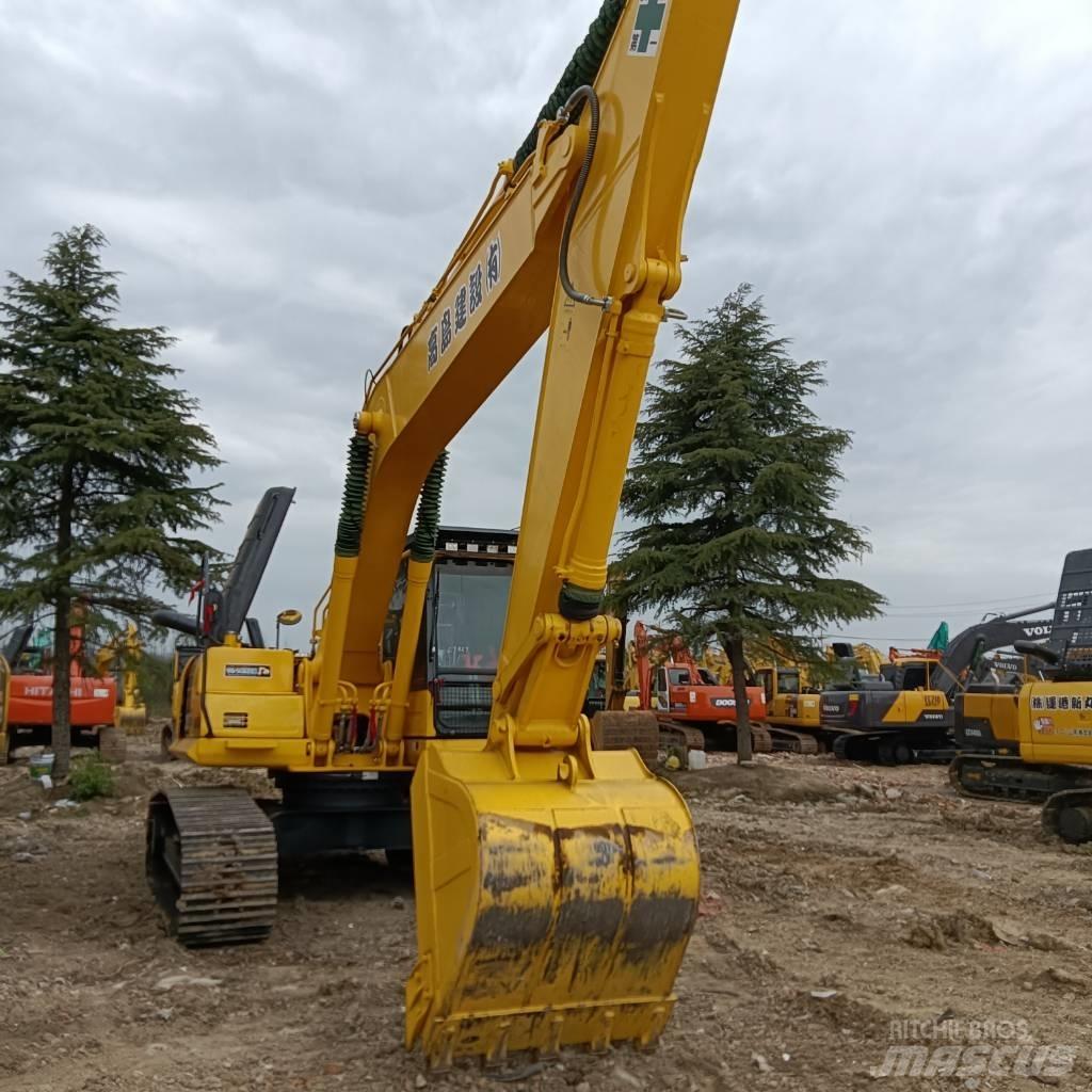 Komatsu PC 220-8 Escavadoras de rastos