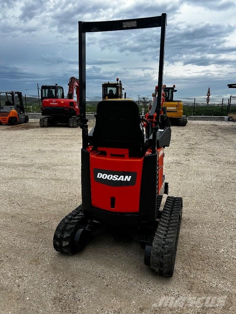 Doosan DX 10 Z Mini Escavadoras <7t