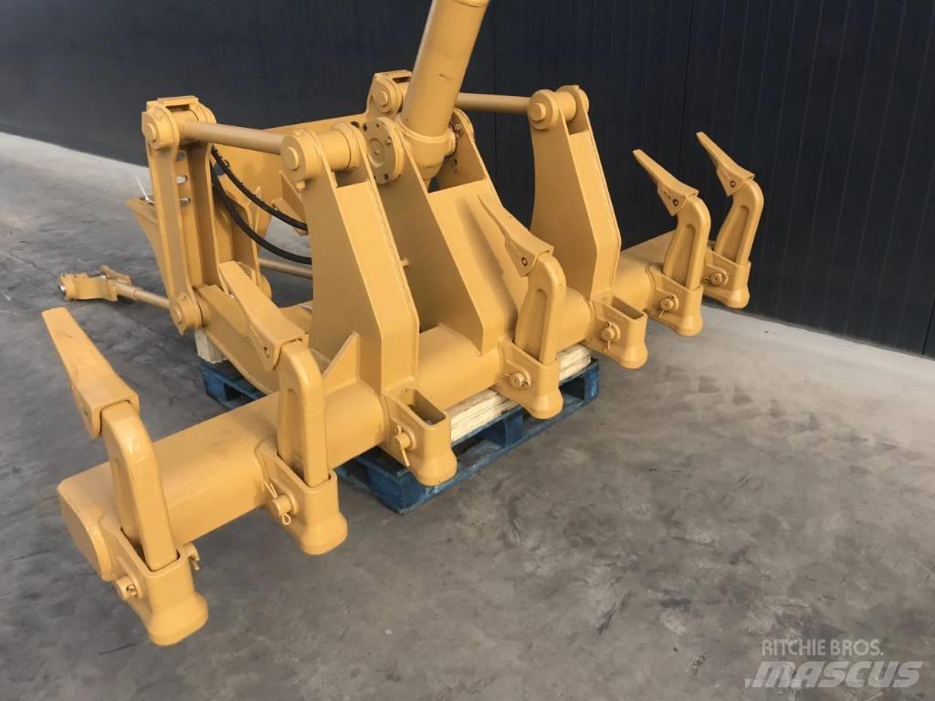 CAT 14M Escarificadores