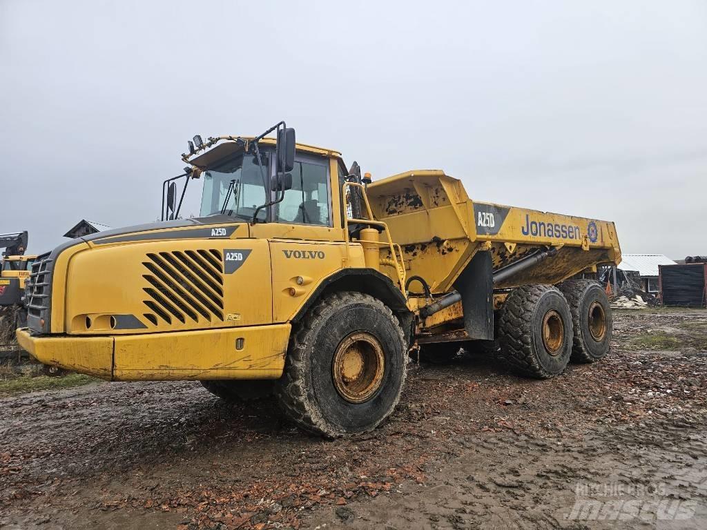 Volvo A25D / a30, a35 Camiões articulados