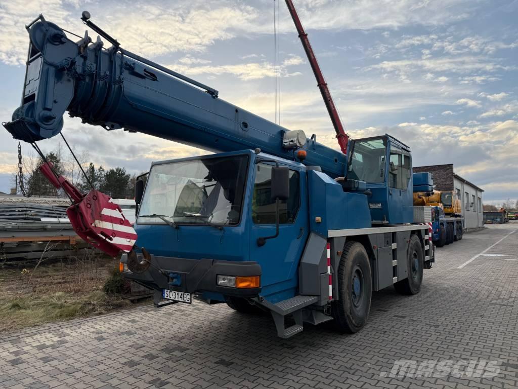 Liebherr LTM 1030-2 Gruas Todo terreno