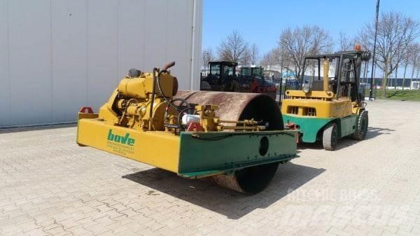 Vibromax W 501 Cilindros rebocados vibratórios