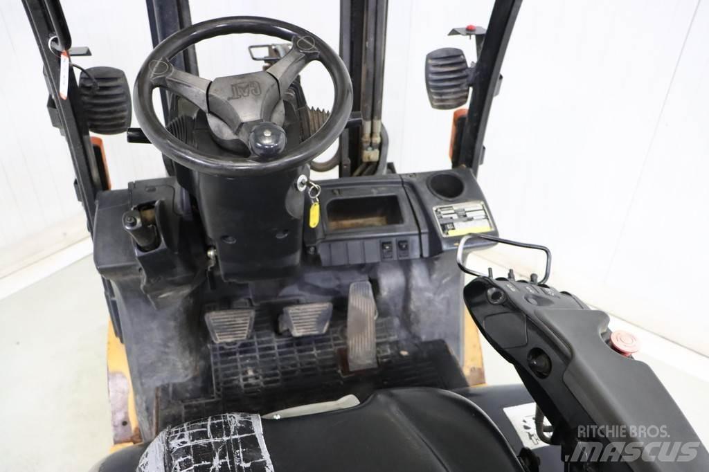 CAT DP18N Empilhadores Diesel