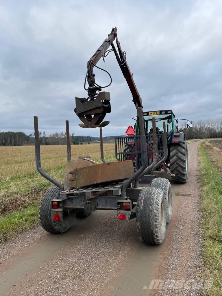 Patu + Tume 1800 MV70 Reboques Florestais