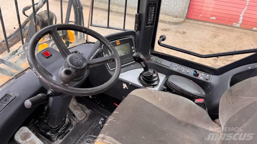 JCB 411 Pás carregadoras de rodas