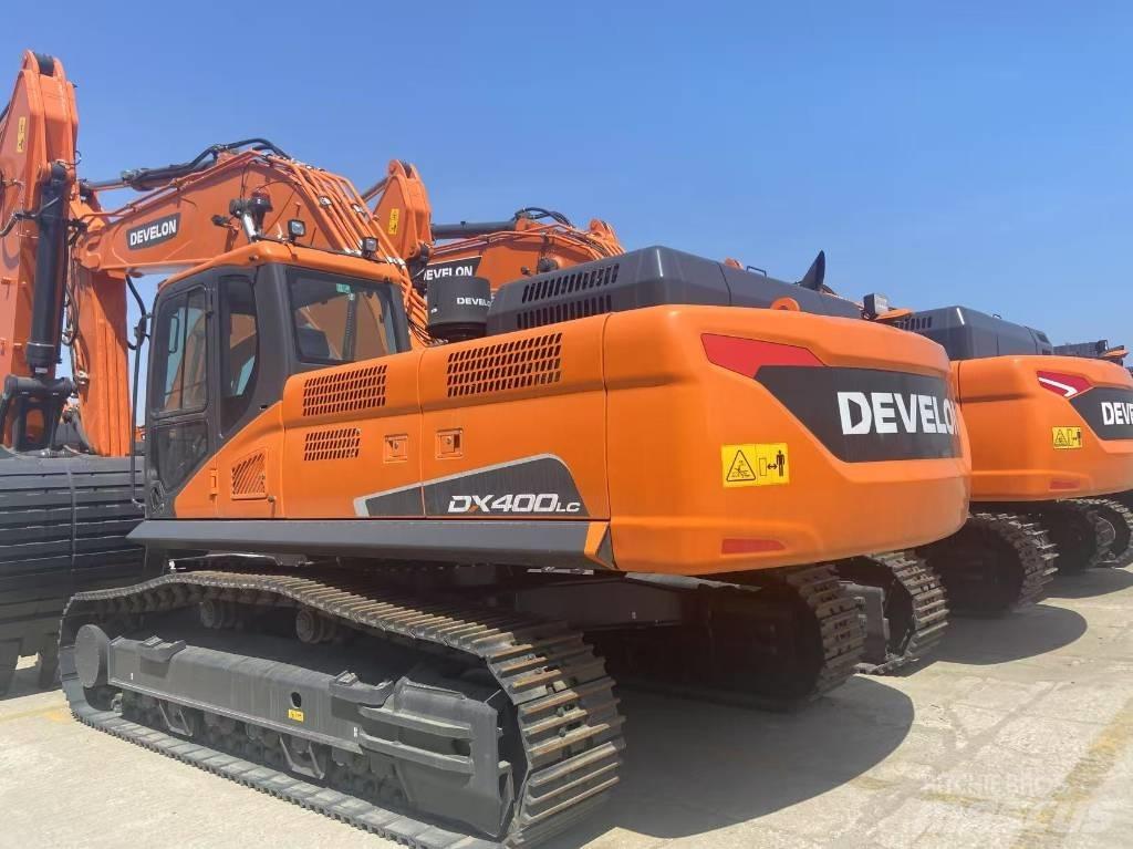 Develon DX 400 Escavadoras de rastos
