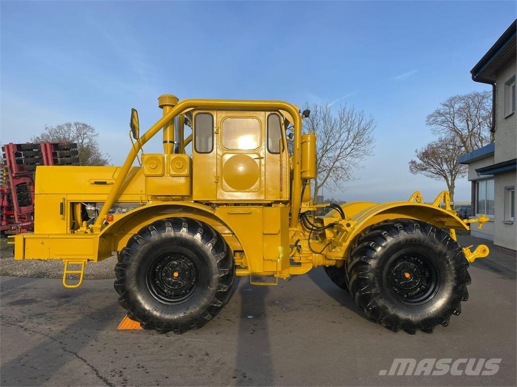 Kirovets K700A V8 Tratores Agrícolas usados