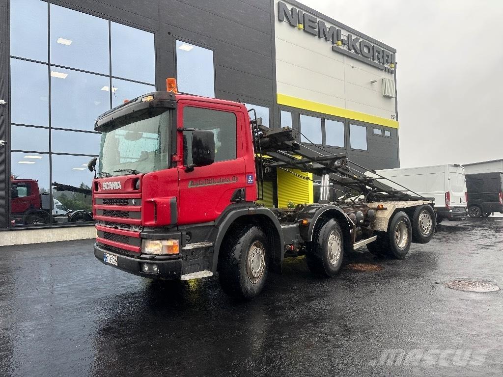 Scania P114 8x2*6 Camiões caixa desmontável com elevador de cabo