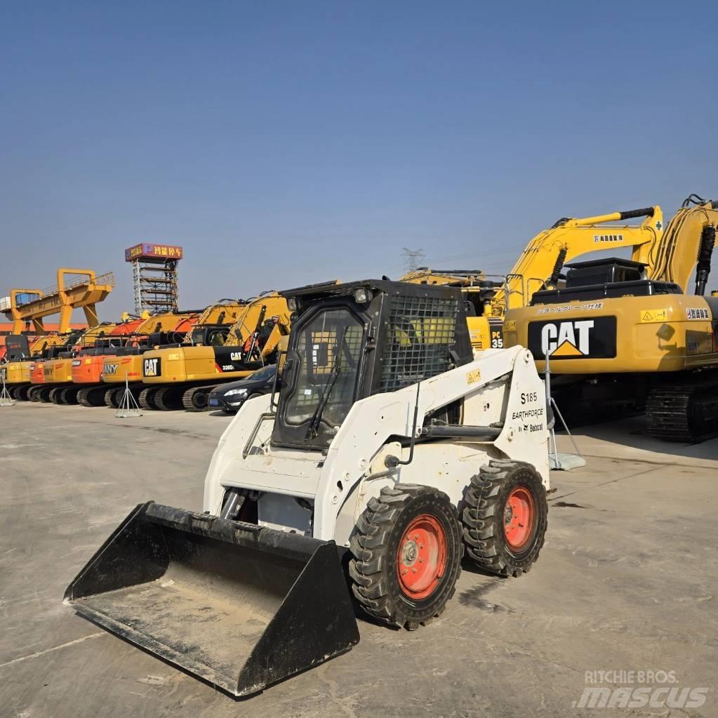 Bobcat S 185 Carregadoras de direcção deslizante