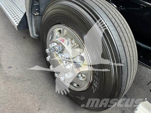 Kenworth T680 Tractores (camiões)