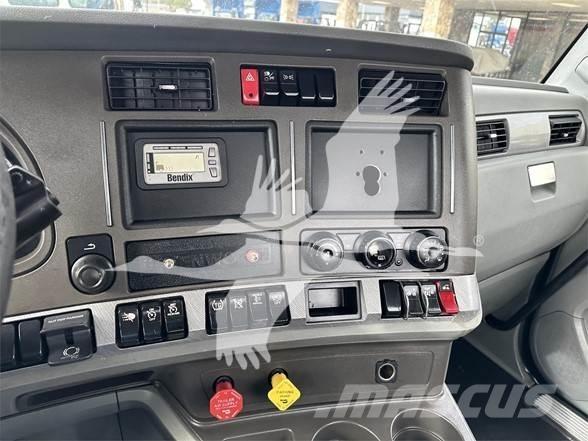 Kenworth T680 Tractores (camiões)
