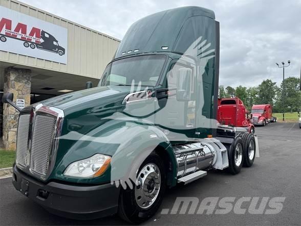 Kenworth T680 Tractores (camiões)