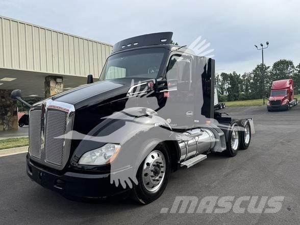 Kenworth T680 Tractores (camiões)