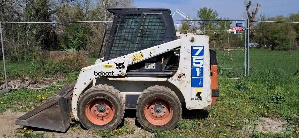 Bobcat 751 Carregadoras de direcção deslizante