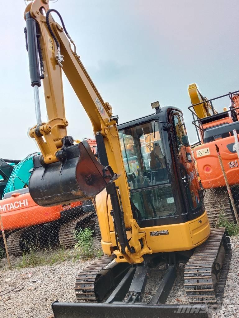 CAT 303.5 E CR Mini Escavadoras <7t