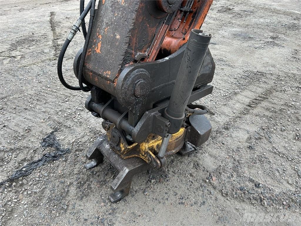 Hitachi ZX210LC-3 Escavadoras de rastos