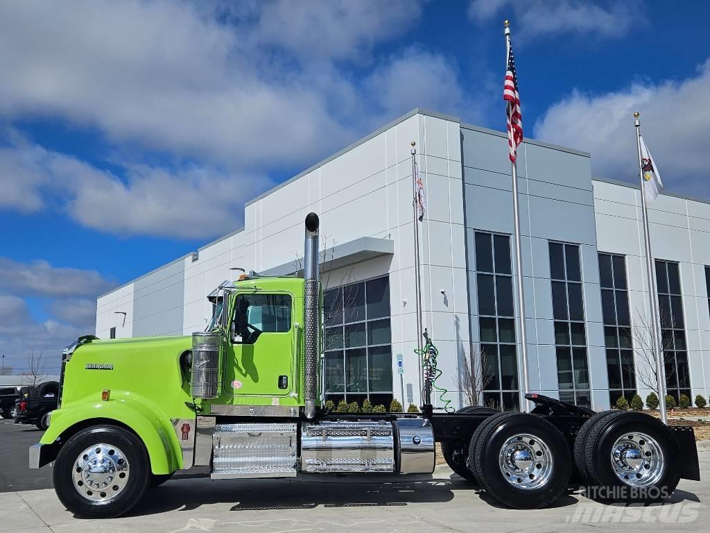Kenworth W900 Tractores (camiões)