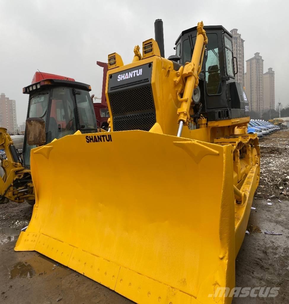 Shantui SD 32 Dozers - Tratores rastos