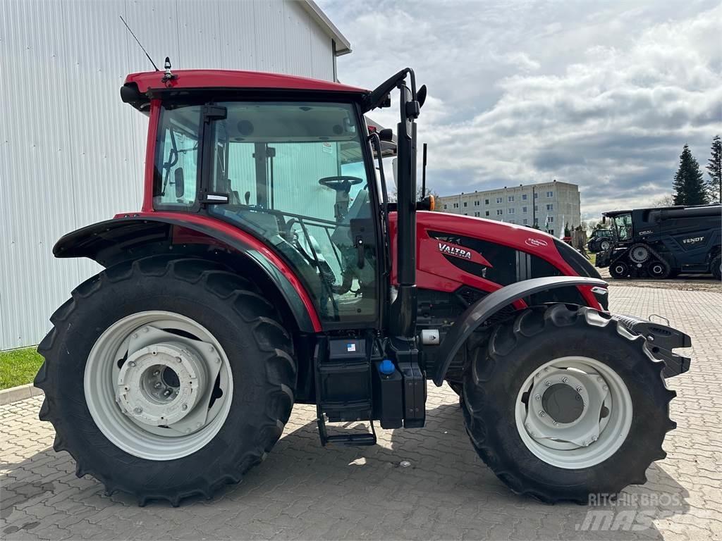 Valtra A105 MH Tratores Agrícolas usados