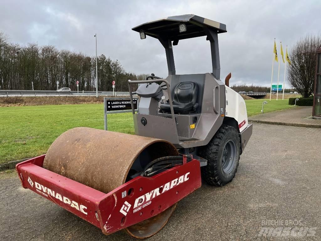 Dynapac CA1300D Compactadores para terra
