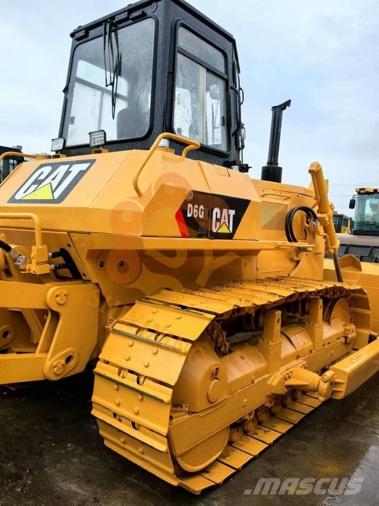 CAT D6G Dozers - Tratores rastos