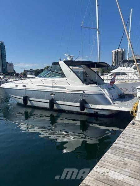  Cruisers Yachts 3870 Batelões / barcaças e pontões
