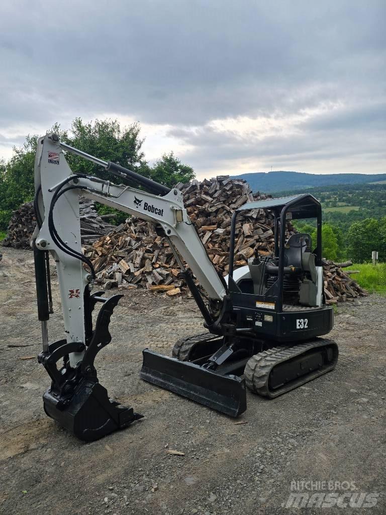 Bobcat E 32 Mini Escavadoras <7t