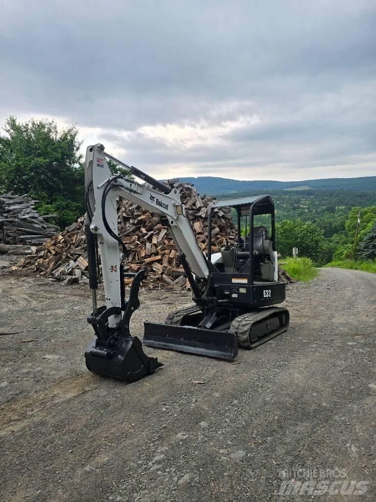 Bobcat E 32 Mini Escavadoras <7t