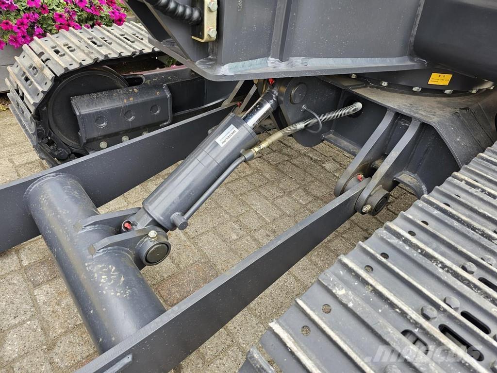 Develon DX60E-10N Mini Escavadoras <7t