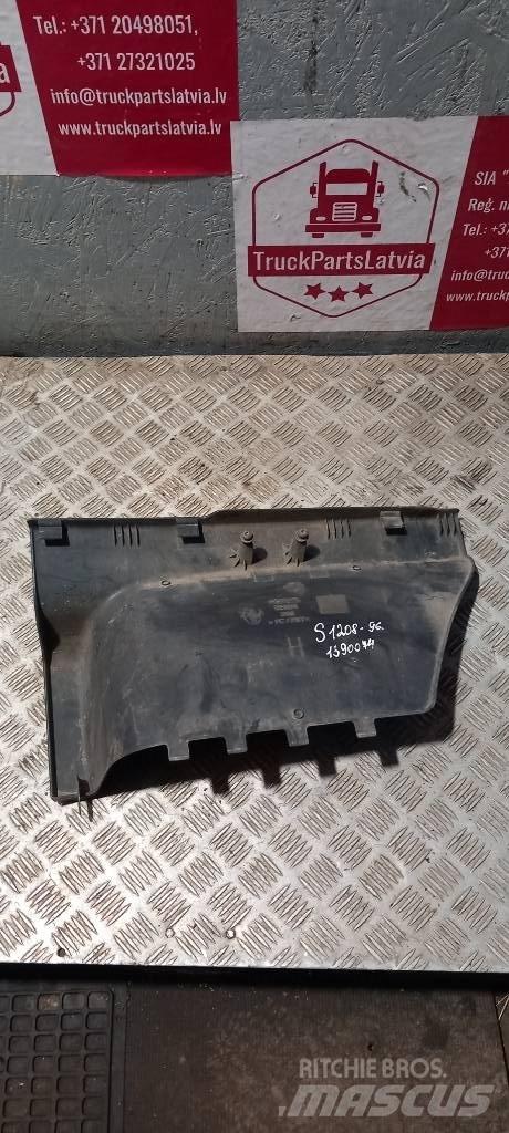 Scania 94 D.   1390074 Cabines e interior