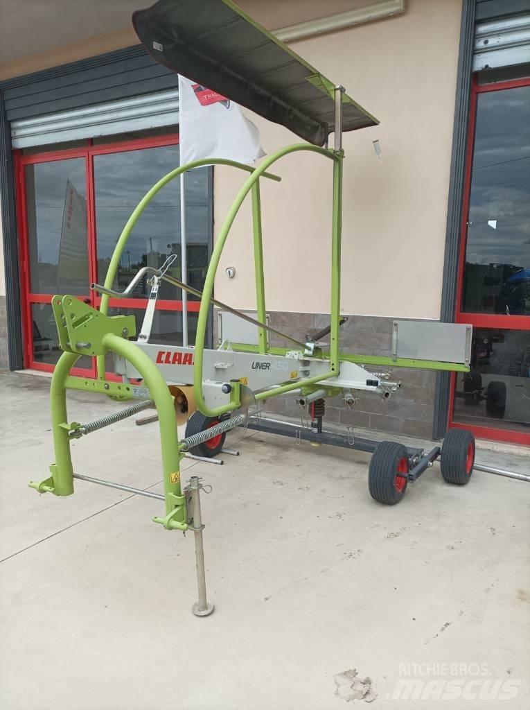 CLAAS LINER 450 Ancinho virador