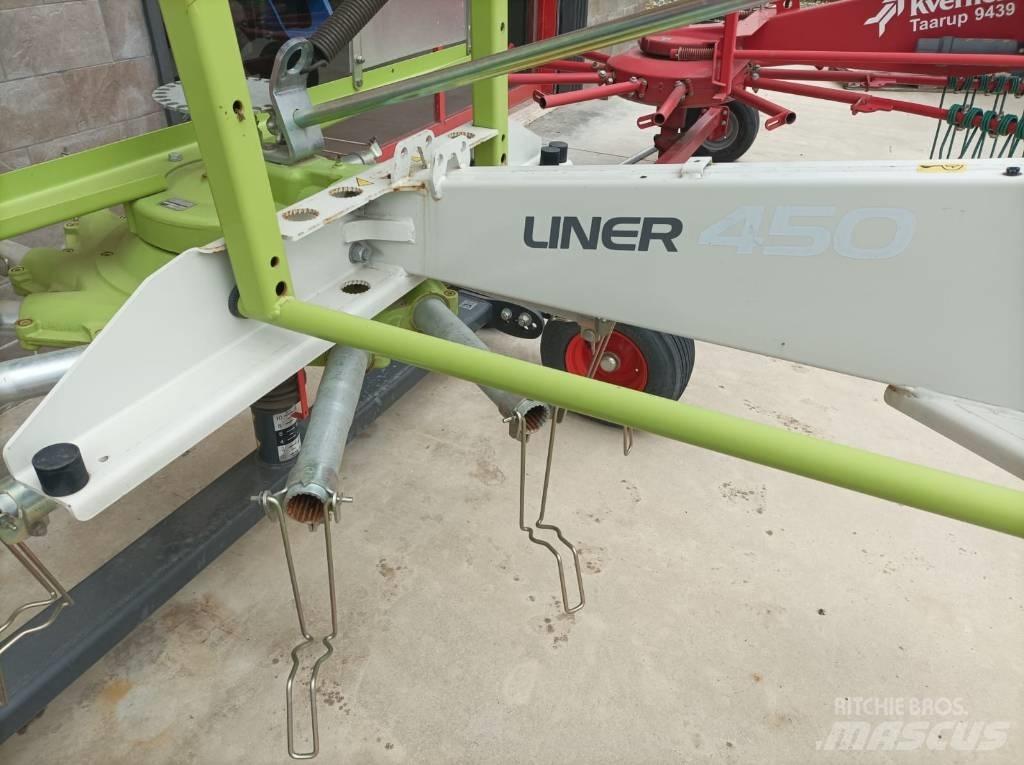 CLAAS LINER 450 Ancinho virador