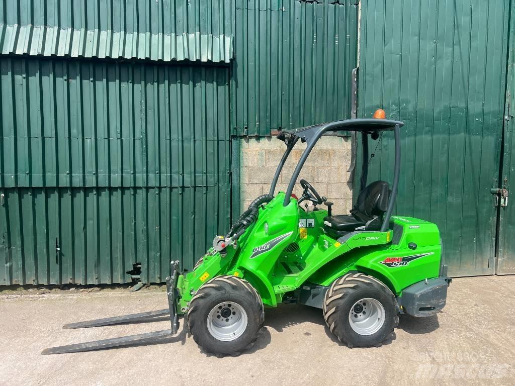 Avant 650 i Pás carregadoras de rodas