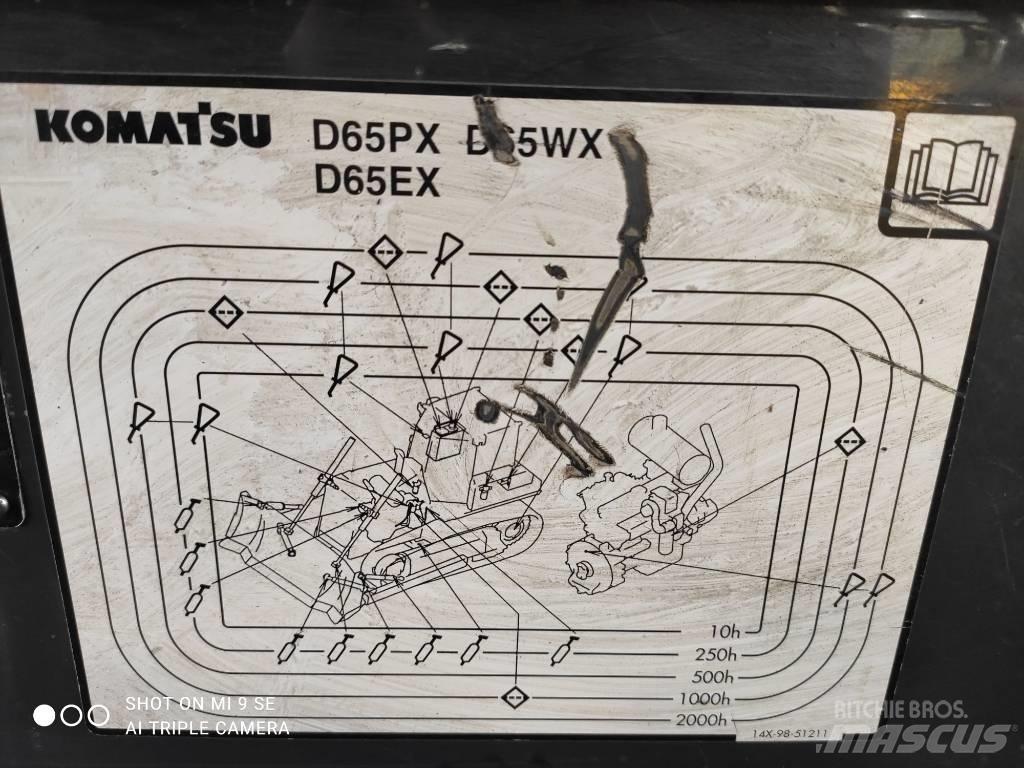 Komatsu D65PX-16 Dozers - Tratores rastos