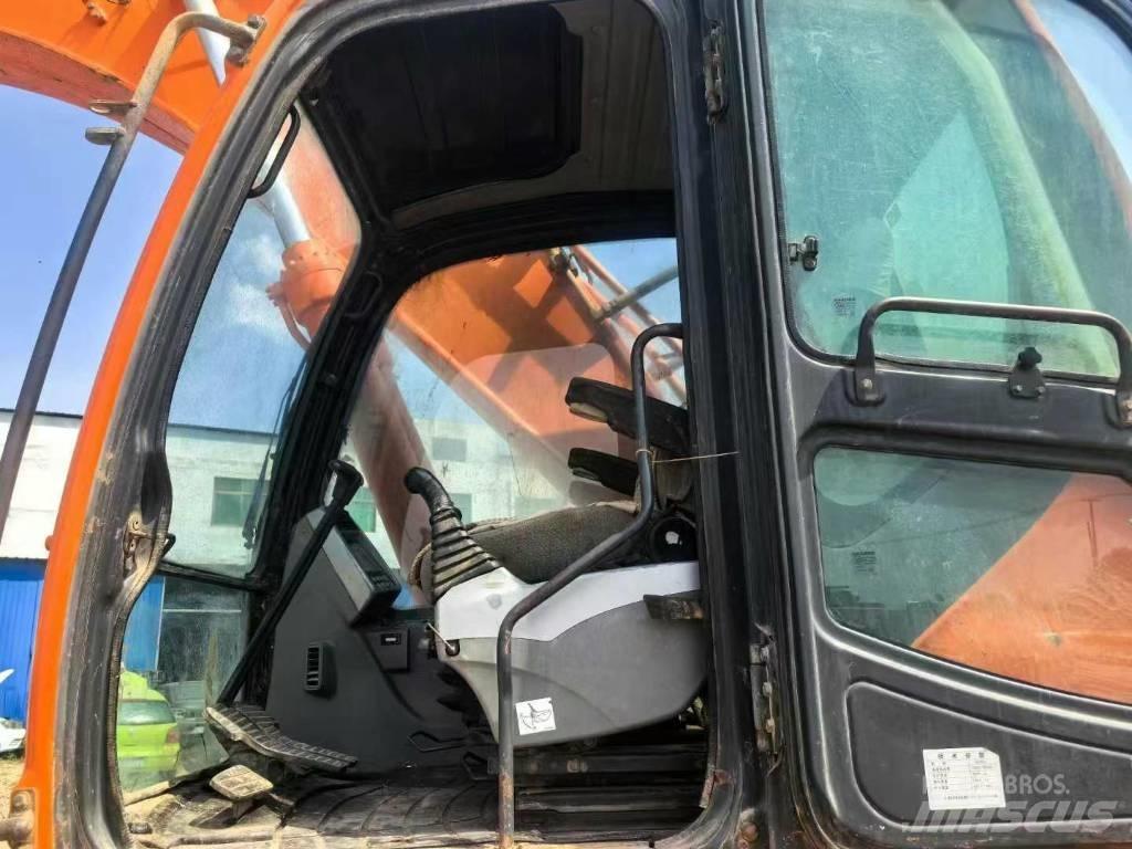 Doosan DX 260 Escavadoras de rastos