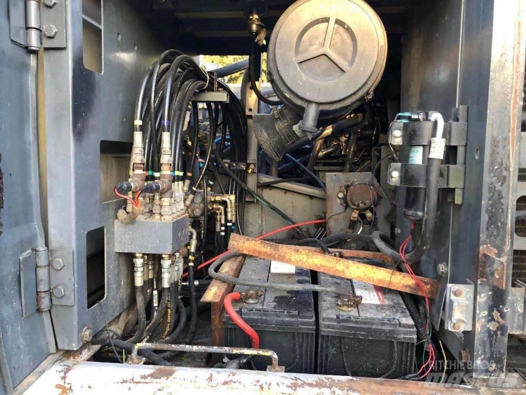 Sumitomo SH200C1 Escavadoras de rastos