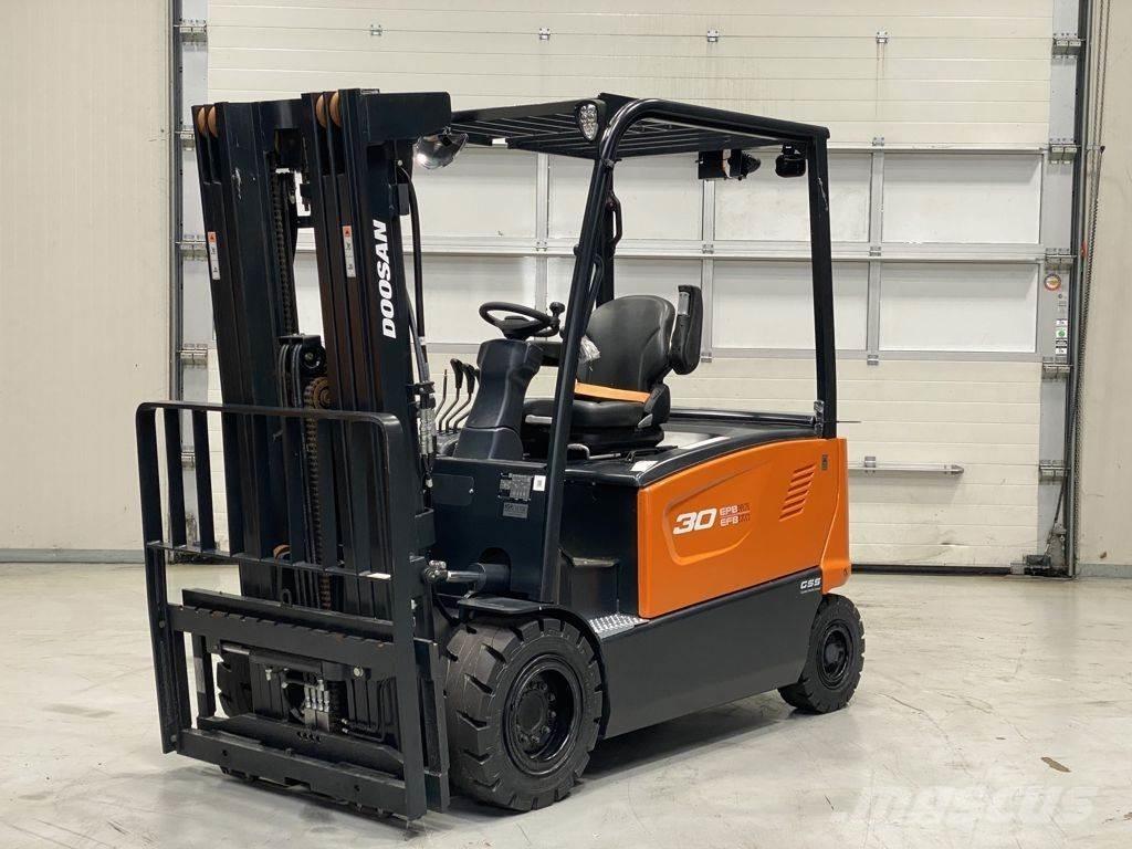 Doosan B30X-7 Empilhadores eléctricos