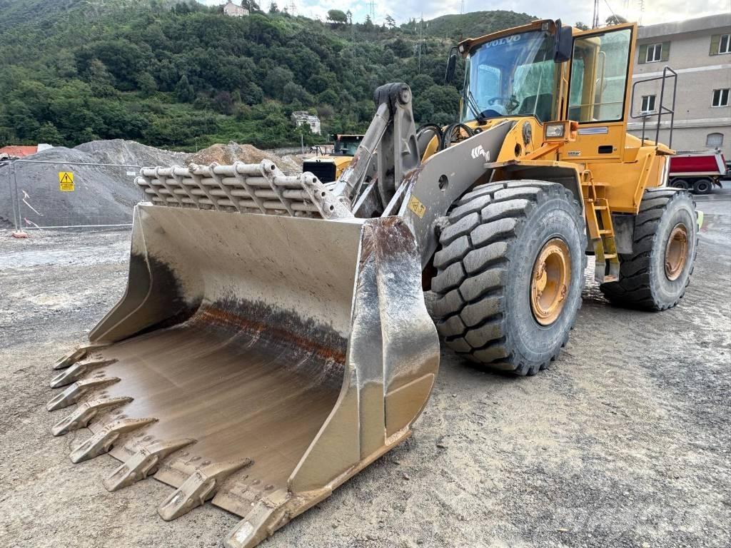 Volvo L 220 E Pás carregadoras de rodas